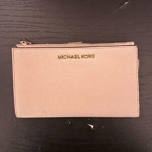 Michael kors jet set travel bouble zip snap wallet blush pink saffinano leather